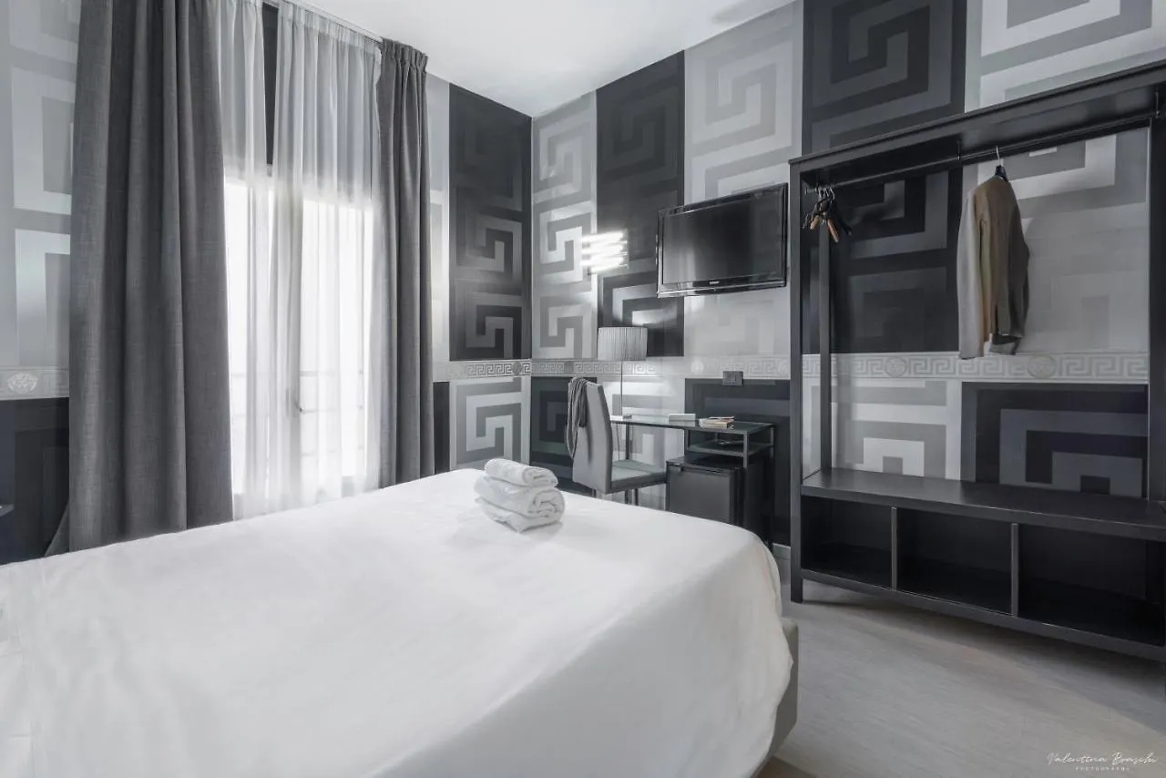 Hotel Deco Florença 2*,  Itália