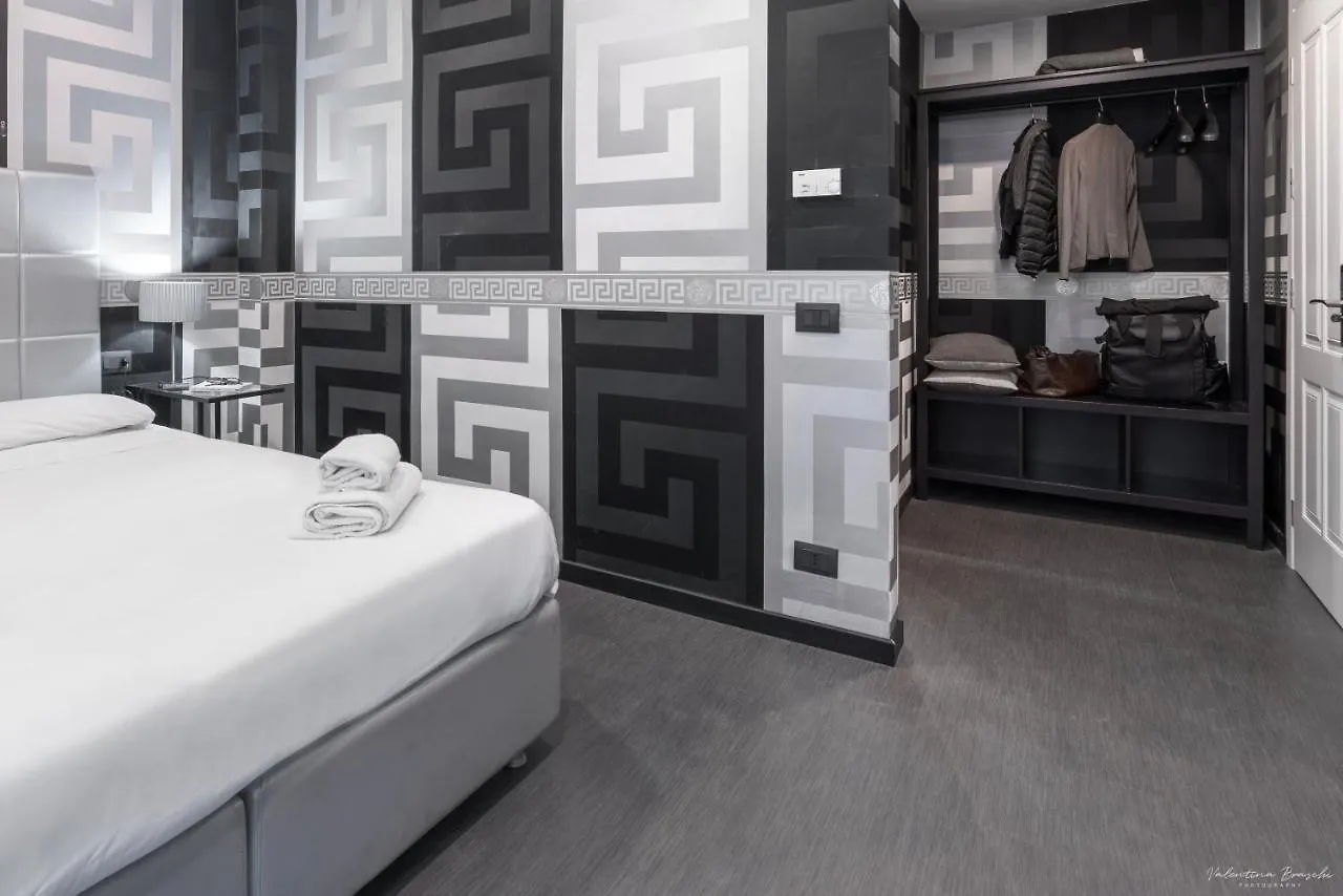 **  Hotel Deco Florence Italy