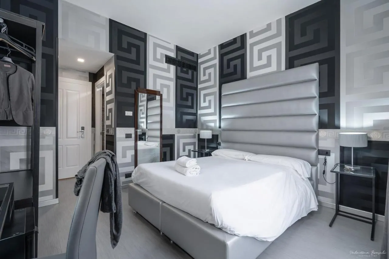 **  Hotel Deco Florença Itália